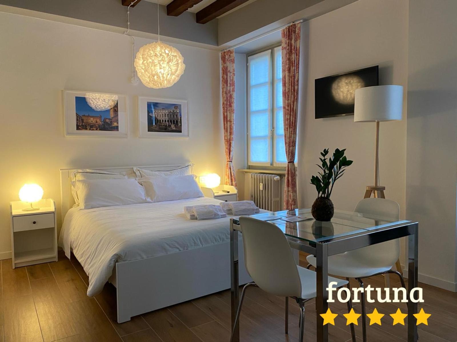 Wish Rooms Charme&Relax بيرغامو المظهر الخارجي الصورة